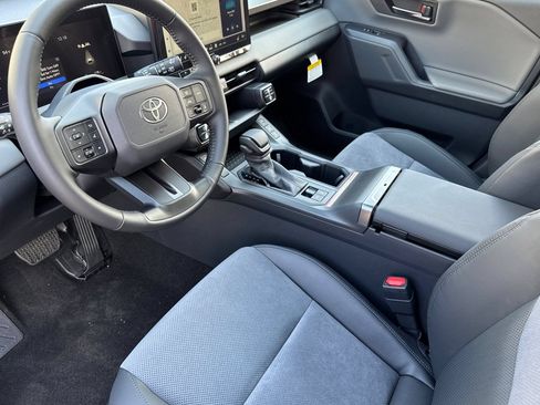 New 2026 Toyota RAV4 XSE AWD/4WD image 10