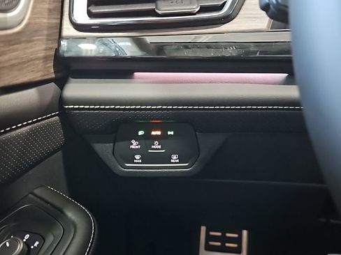 New 2026 Volkswagen Atlas SEL Premium R-Line AWD/4WD image 39
