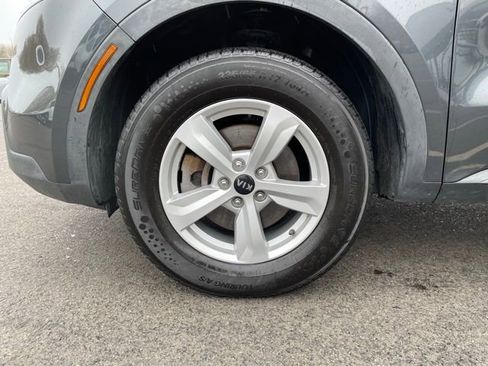 Used 2021 Kia Sorento LX AWD/4WD image 30
