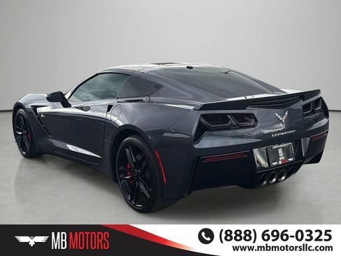 Used 2014 Chevrolet Corvette Stingray Coupe RWD image 5