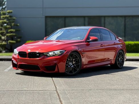Used 2018 BMW M3 RWD image 10