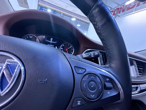 Used 2021 Buick Enclave Avenir w/ Avenir Technology Package image 21