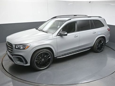 New 2026 Mercedes-Benz GLS 450 4MATIC image 45