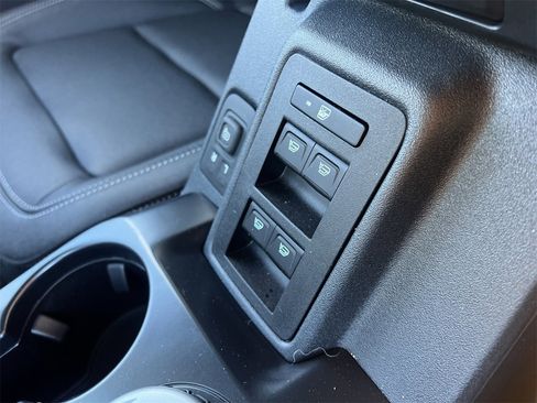 New 2025 Ford Bronco Big Bend w/ Black Diamond Package image 10