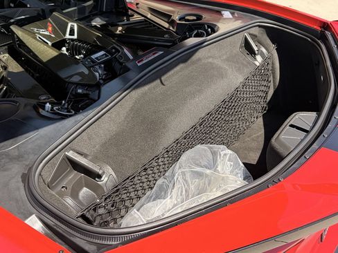 Used 2025 Chevrolet Corvette Z06 RWD image 15