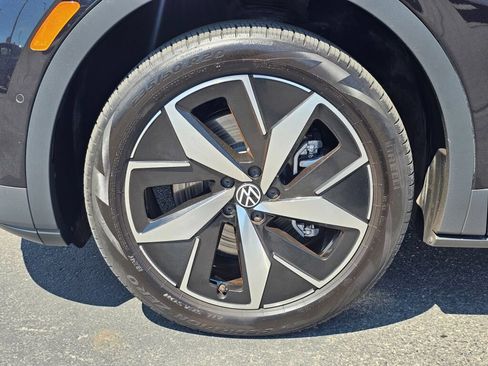 Used 2023 Volkswagen ID.4 Pro S AWD/4WD image 8