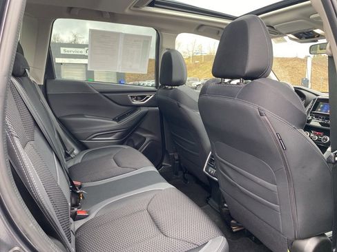 Used 2022 Subaru Forester Premium AWD/4WD image 13