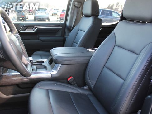 Certified 2025 Chevrolet Silverado 1500 LTZ w/ Z71 Off-Road Package image 11