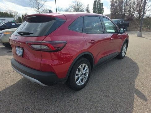 Used 2025 Ford Escape Active FWD image 2