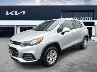 Used 2022 Chevrolet Trax LS w/ Tint and Cruise Package