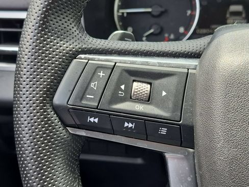 Used 2025 Mitsubishi Outlander SE AWD/4WD image 21