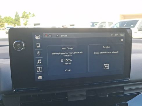 Used 2025 Honda Prologue Touring image 25