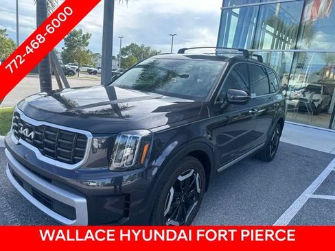 Used 2025 Kia Telluride S FWD image 1