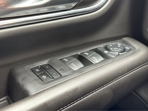 Used 2024 Chevrolet Tahoe LT RWD image 21