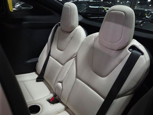 Used 2020 Tesla Model X Long Range AWD/4WD image 6