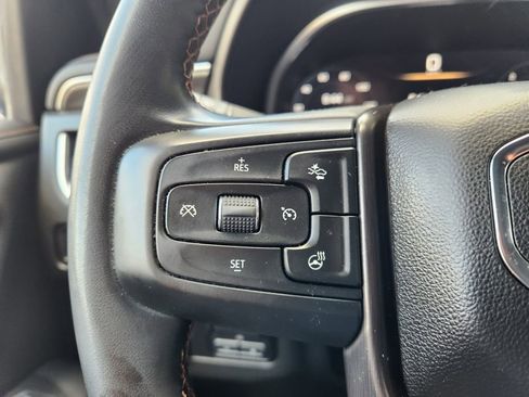 Used 2023 GMC Yukon AT4 w/ AT4 Premium Plus Package image 29