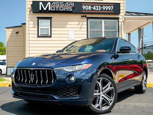 Used 2023 Maserati Levante GT AWD/4WD image 1