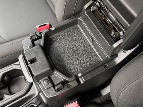 Used 2021 Jeep Wrangler Unlimited Rubicon w/ LED Lighting Group image 13