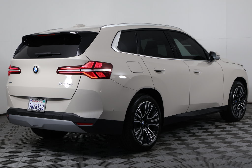 Certified 2026 BMW X3 xDrive30i w/ Premium Package AWD/4WD image 4