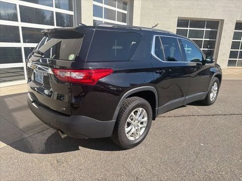 Used 2019 Chevrolet Traverse LT image 4