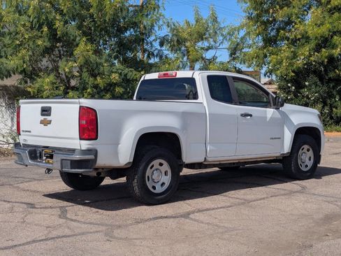 Used 2018 Chevrolet Colorado 2WD Extended Cab image 3