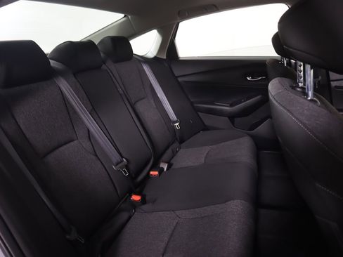 Certified 2025 Honda Accord SE image 34