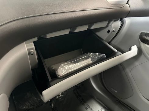 Used 2020 GMC Acadia SLT image 33