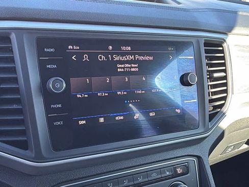 Used 2021 Volkswagen Atlas SE image 15