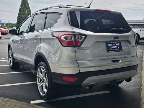 Used 2017 Ford Escape Titanium w/ Equipment Group 301A AWD/4WD image 3
