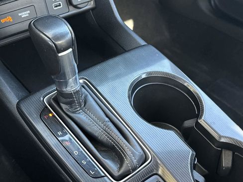 Used 2022 Honda Civic EX image 28