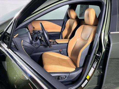 Used 2024 Lexus RX 350 Premium image 7