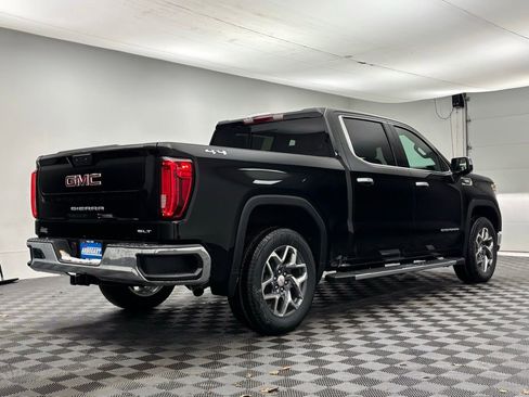 New 2026 GMC Sierra 1500 SLT w/ SLT Premium Package image 8