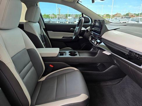 Used 2024 Honda Prologue Touring image 27