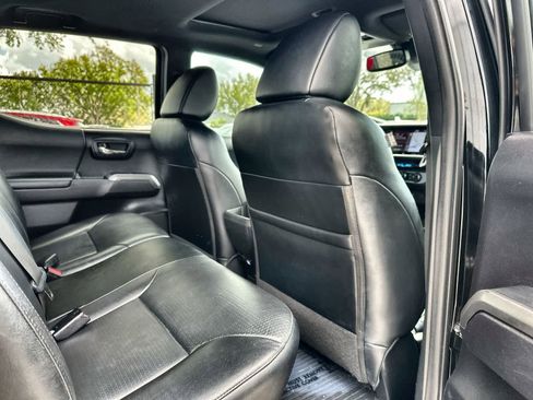 Used 2021 Toyota Tacoma Limited w/ Nightshade Package image 18