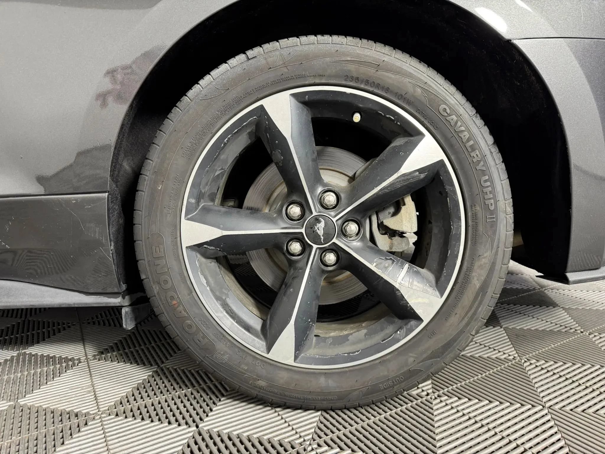 Used 2020 Ford Mustang Coupe RWD image 33