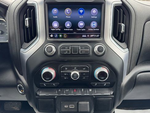 Used 2019 GMC Sierra 1500 SLE image 21