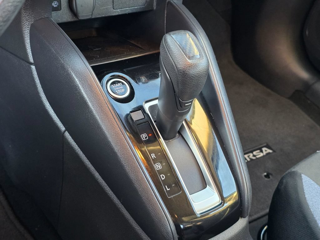 Used 2024 Nissan Versa SV FWD image 24