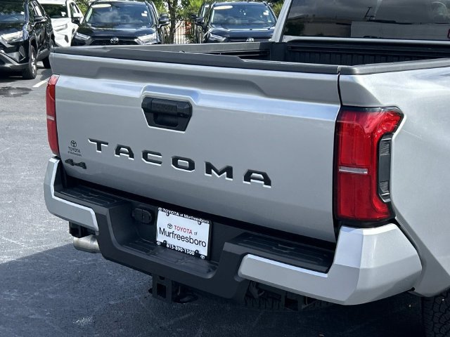 Used 2026 Toyota Tacoma TRD Off-Road AWD/4WD image 11