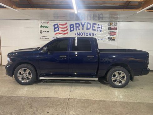 Used 2019 RAM 1500 Express w/ Express Value Package image 6