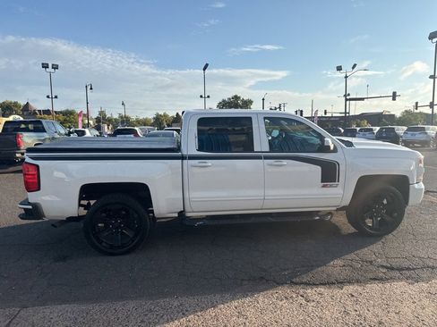 Used 2017 Chevrolet Silverado 1500 LT w/ Rally 2 Edition image 8