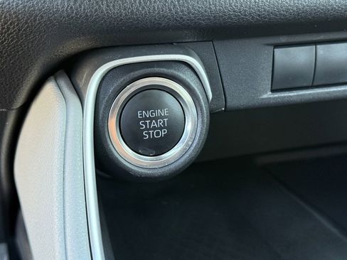 Certified 2025 Toyota Grand Highlander FWD image 28