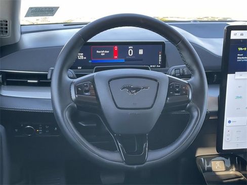 Used 2023 Ford Mustang Mach-E Select image 7