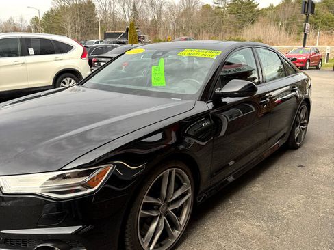 Used 2016 Audi S6 Prestige w/ Prestige Package image 4