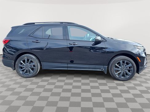 Certified 2023 Chevrolet Equinox RS image 4