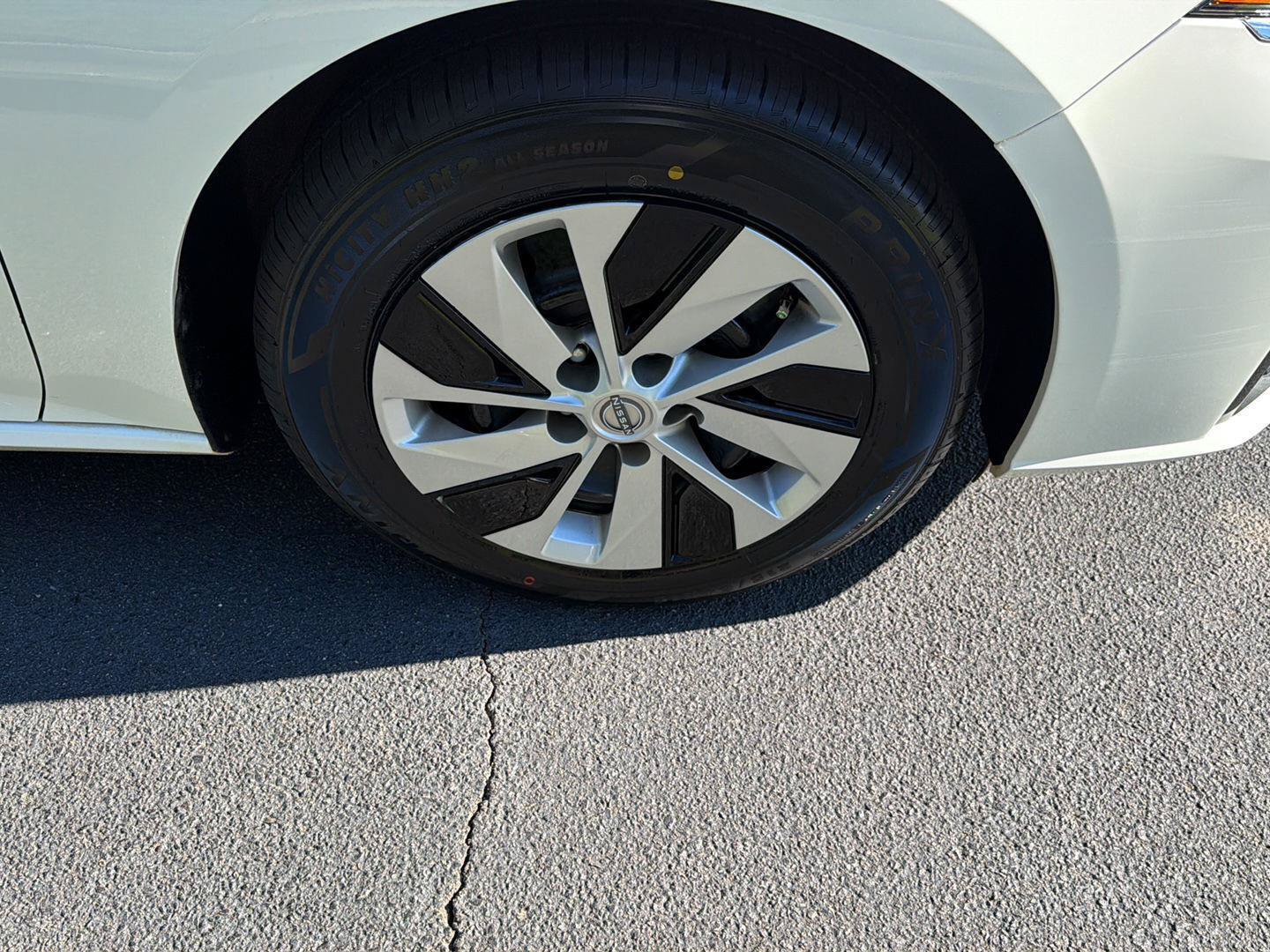 Used 2024 Nissan Altima 2.5 S FWD image 39