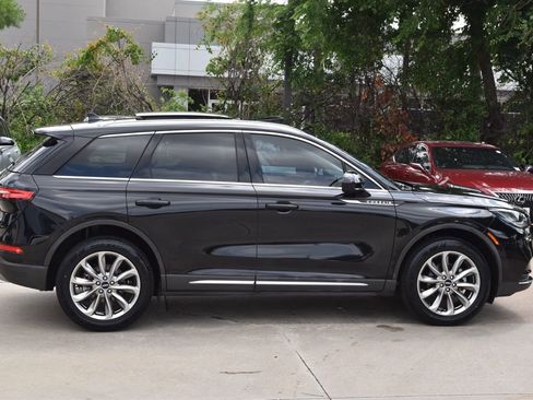Used 2022 Lincoln Corsair FWD w/ Premium Package image 6