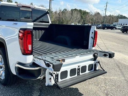 Used 2019 GMC Sierra 1500 SLT w/ SLT Premium Plus Package image 26