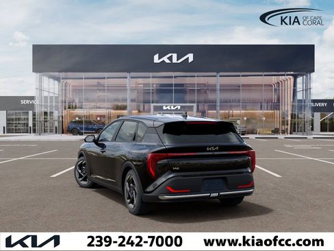 New 2026 Kia K4 EX FWD image 4