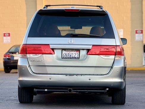 Used 2010 Honda Odyssey EX-L image 9