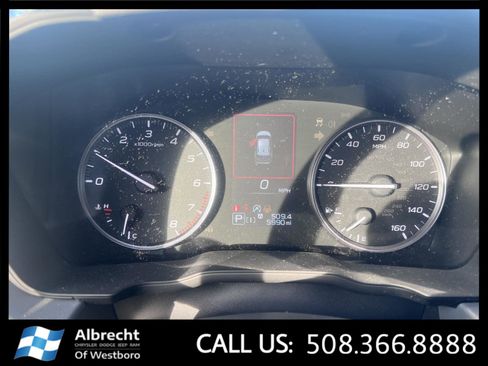 Used 2024 Subaru Crosstrek 2.0i Premium image 27